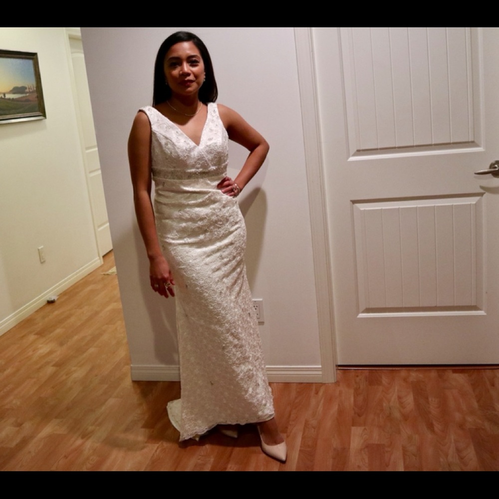 Wedding gown